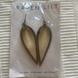 Raven + Lily Zia Double Leaf Earrings